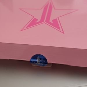 Jeffree Star Chrome Blue Mirror